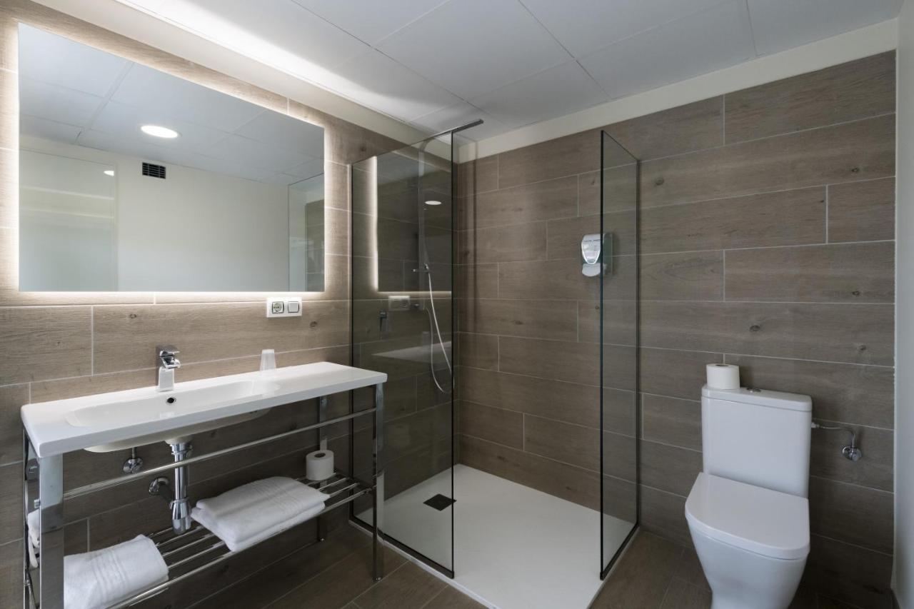 Standard Triple Room,1129208907:JPEG